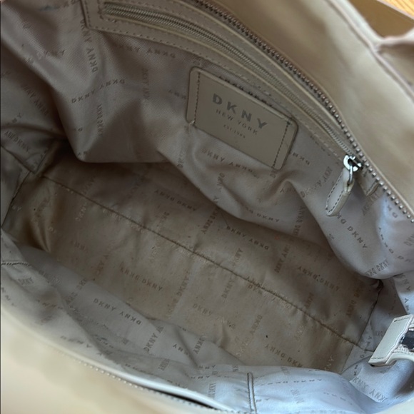 DKNYC Cream Quilted Shoulder Bag with Versatile Straps - Picture 2 of 6